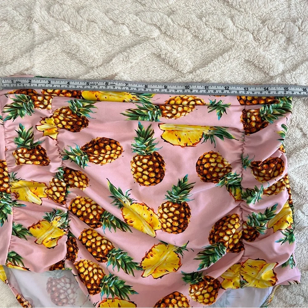 COCOSHIP Womens 2 Piece Swimsuit Size 4X Pink Yellow Pineapples. Beach Summer
